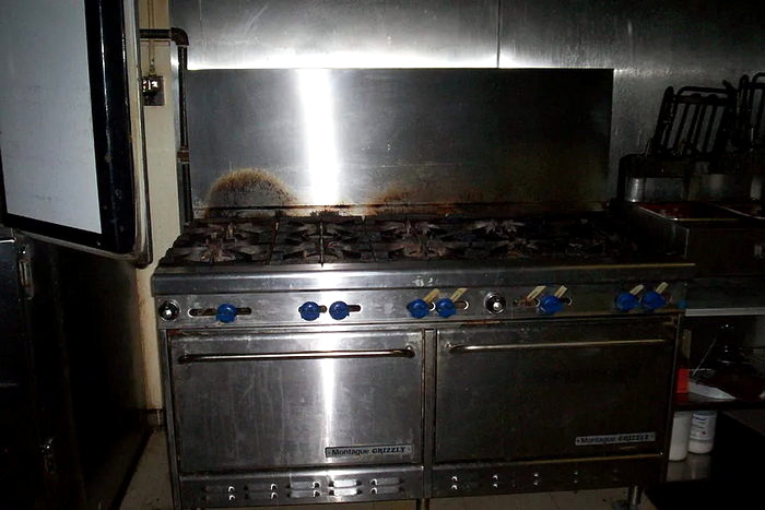 Bayside Hotel (Bayside Inn, The Surf) - Real Estate Listing Photo (newer photo)